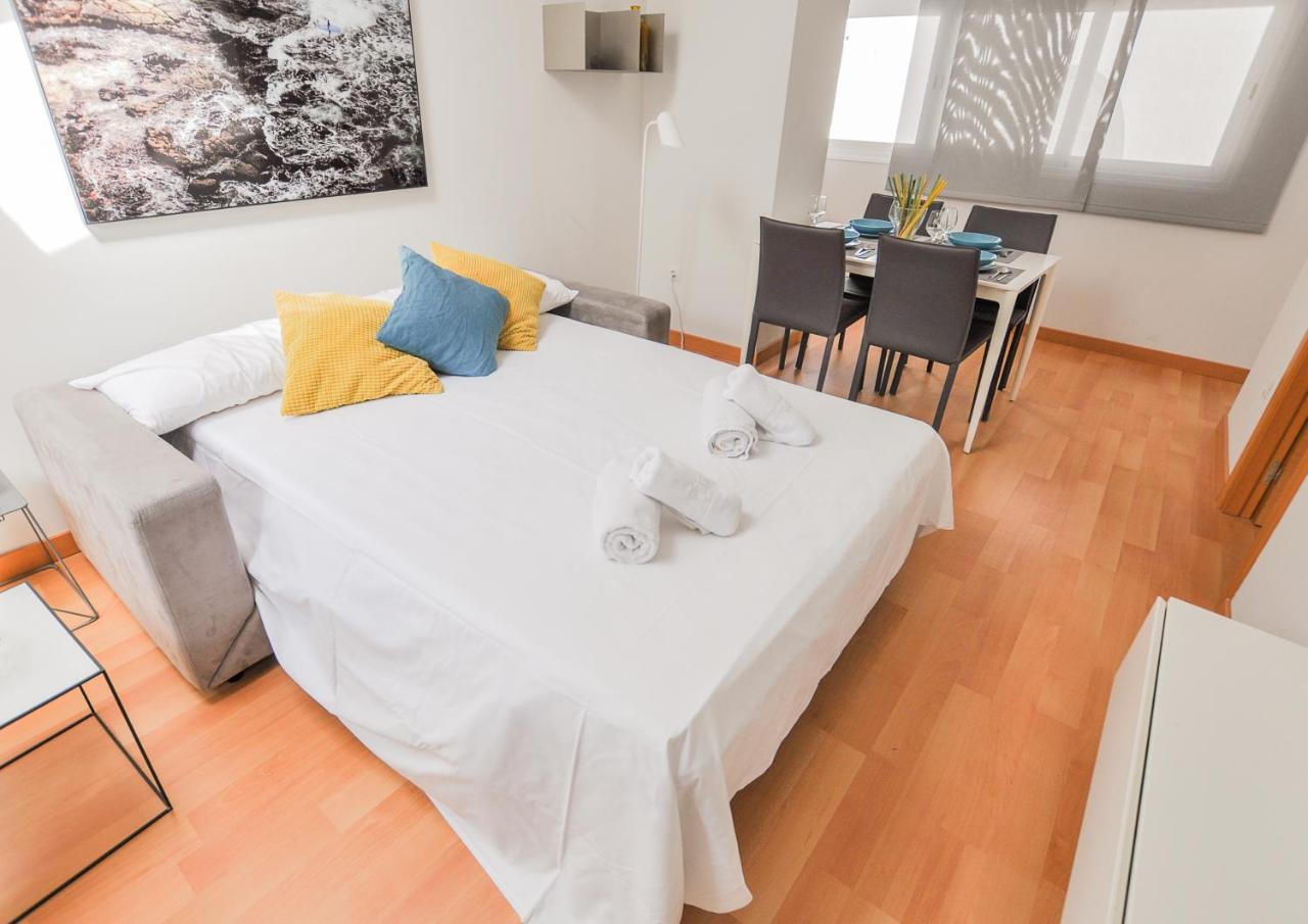 Renthas Atico Picasso Apartment Malaga Luaran gambar