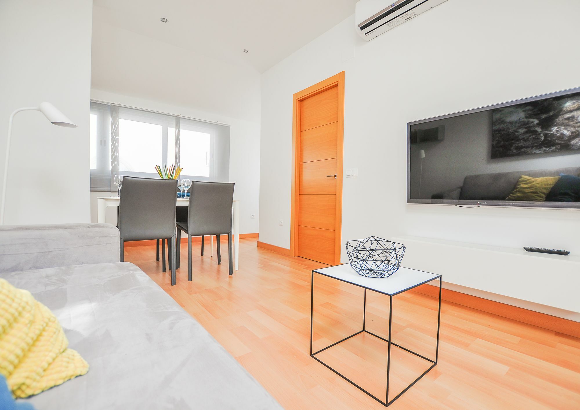 Renthas Atico Picasso Apartment Malaga Luaran gambar
