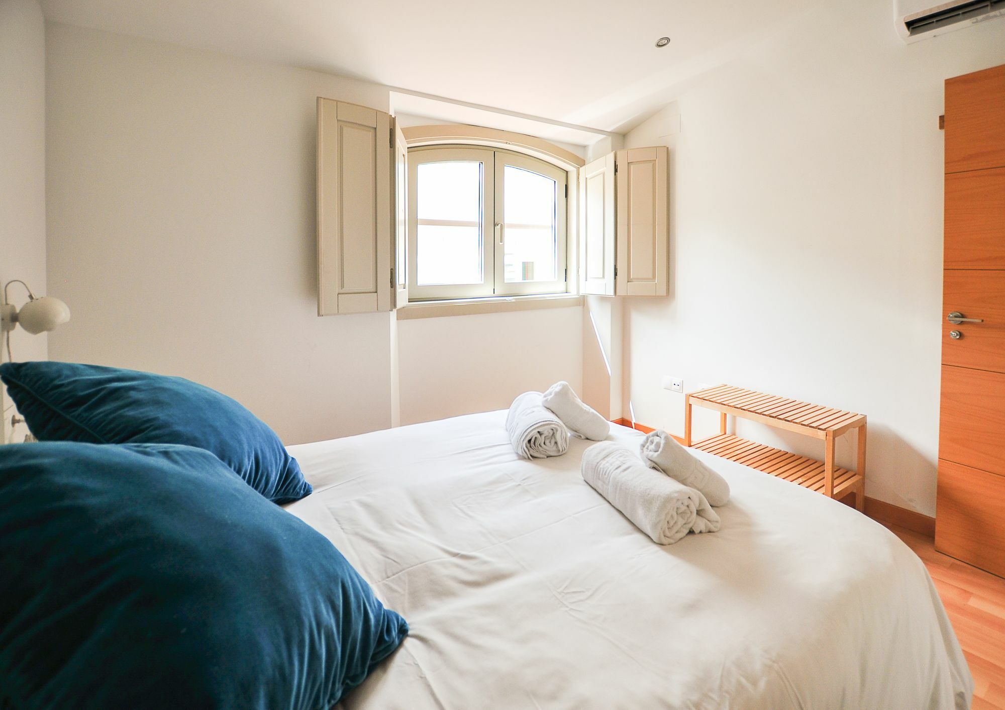 Renthas Atico Picasso Apartment Malaga Luaran gambar